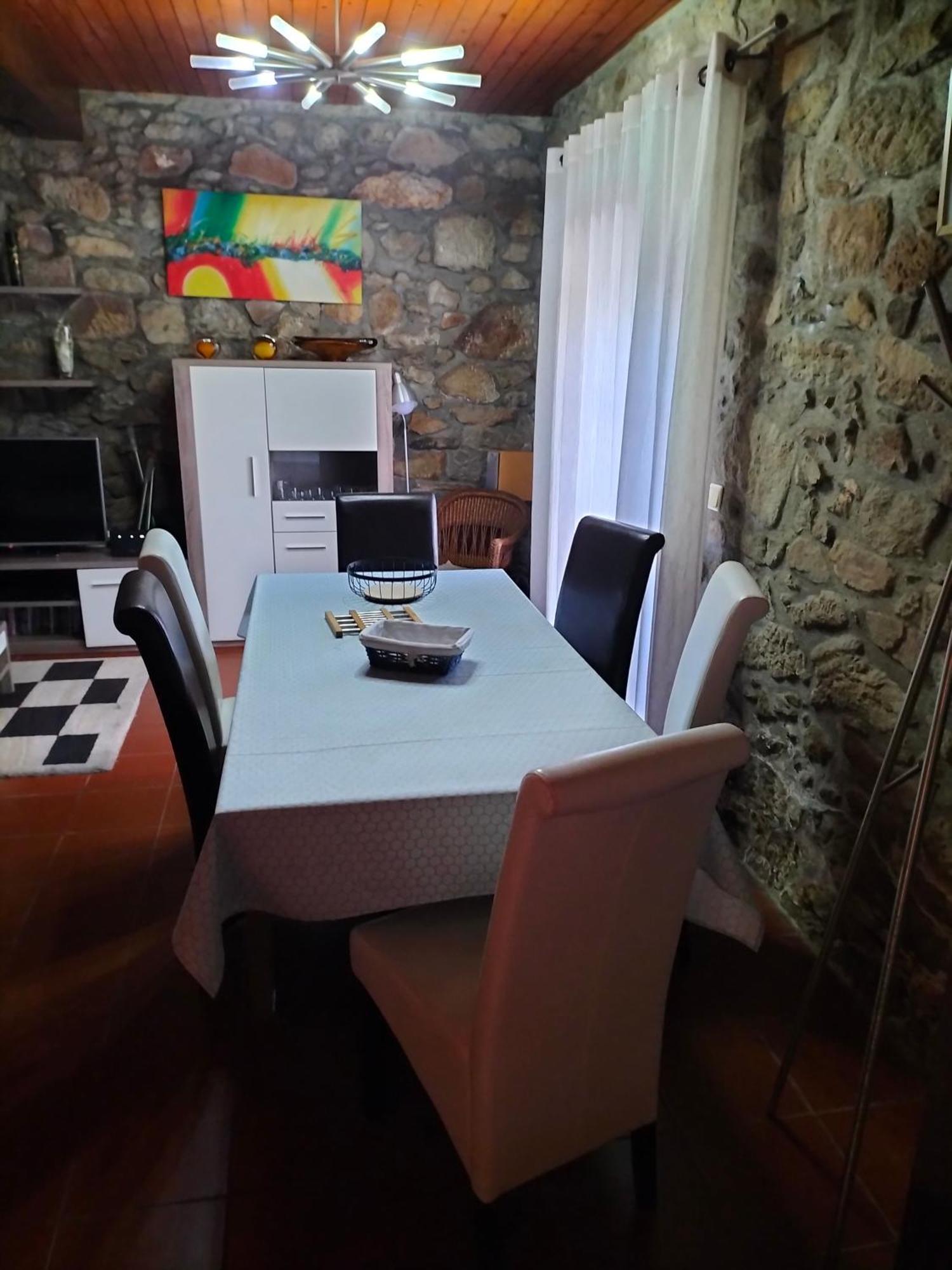 Вилла Casa De Madeira E Pedra Афифи Экстерьер фото